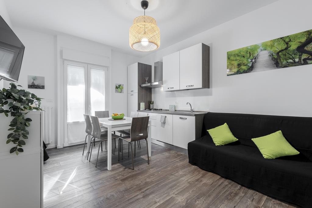 Stayeasy Filzi11 - 3 Bedrooms, 2 Baths - Central Station Milánó Kültér fotó